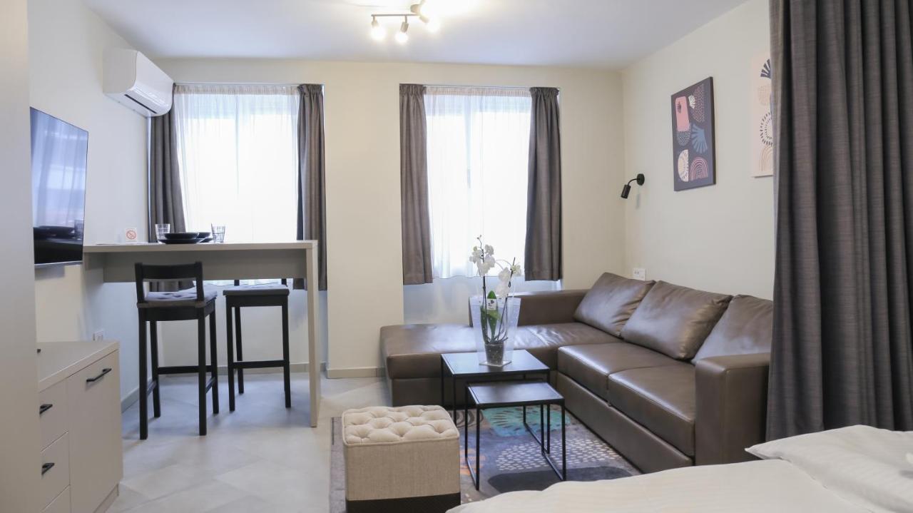 Apartments Srbija Waterfront Belgrado Buitenkant foto